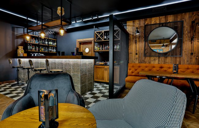 Bowling and billiard club