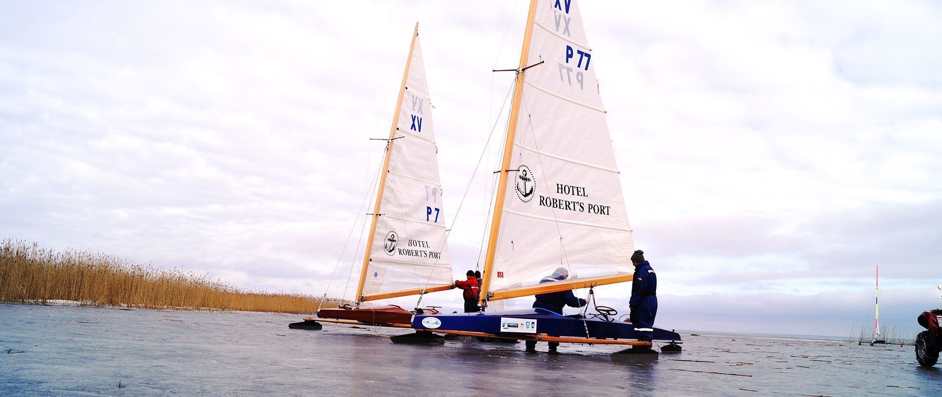 Załogi Hotelu Robert's Port bezkonkurencyjne w bojerowej klasie Monotyp XV