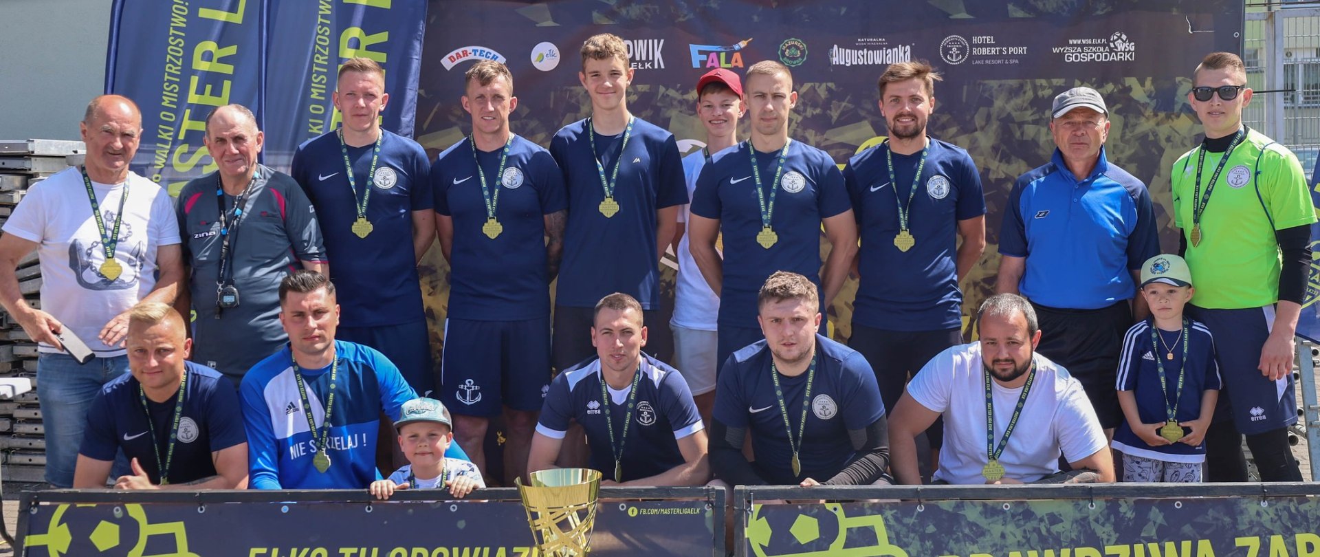 Robert's Port Hotel ist Meister der Master League Elk!