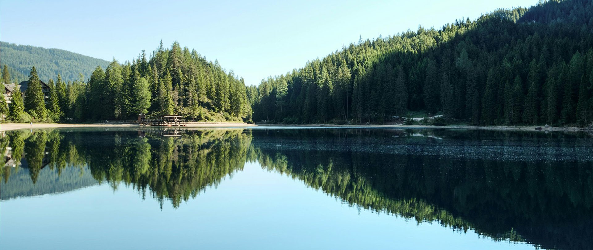 Почему стоит выбрать апартаменты с видом на озеро в Миколлайках?