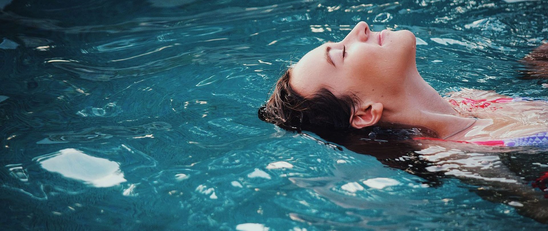 Was sollte man in ein Hotel mit Schwimmbad mitnehmen? Dinge, die man beachten sollte