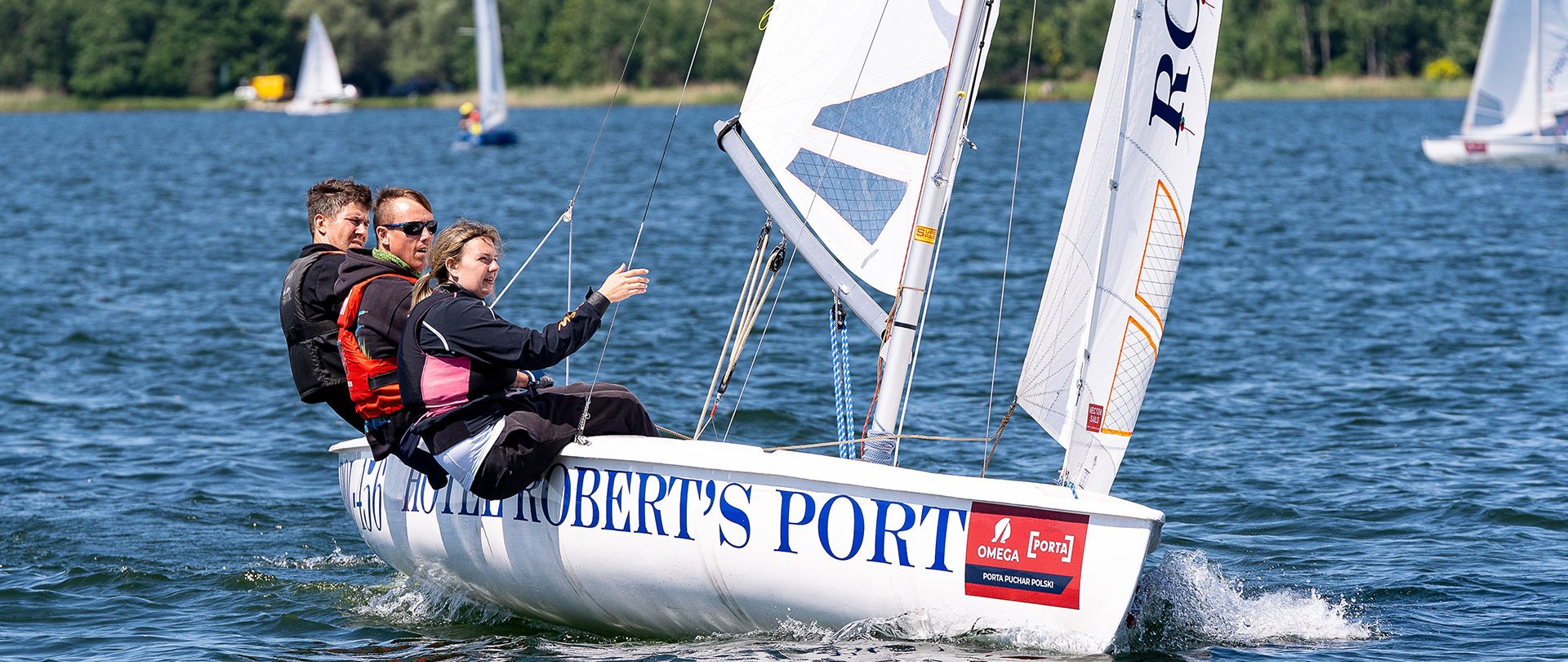 Under the sails of triumph: Robert's Port Hotel crew conquers regatta on Dziećkowice Reservoir!