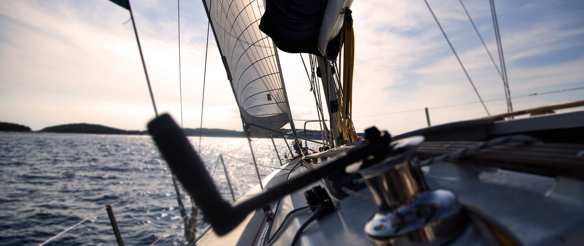 Wie lernt man segeln? Ausbildung in Masuren