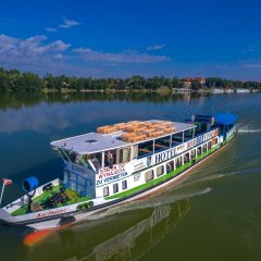 Rejsy statkami pasażerskimi na Mazurach