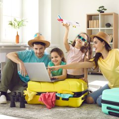 Jak efektywnie spakować rodzinę na urlop na Mazurach? Kompletny poradnik