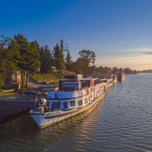 Вечеринка на корабле