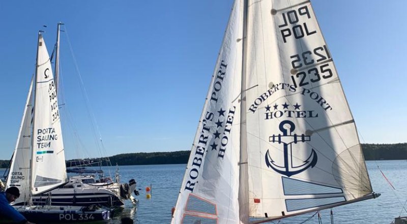 Der letzte Akkord der Saison in der Omega-Klasse: Aufregung und Triumph beim polnischen Pokalfinale in Niesulice