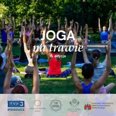 Joga na Trawie 