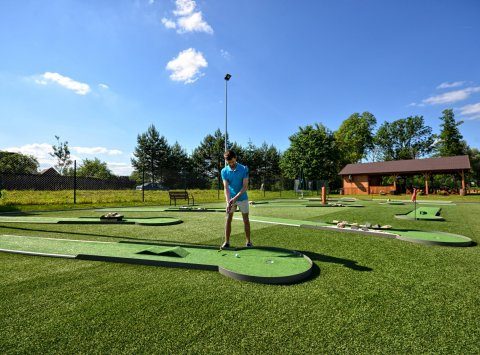 Мини-гольф 