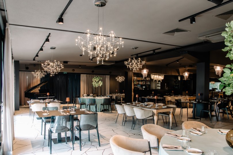 Wybierz Hotel 3 Trio i Restaurację Nastroje