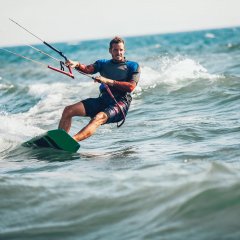 Kitesurfing i deski sup
