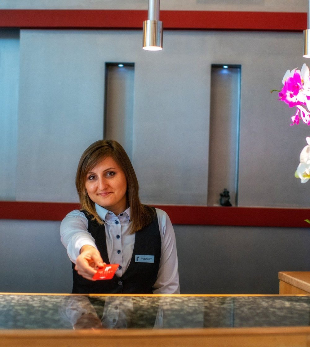 Мы к Вашим услугам