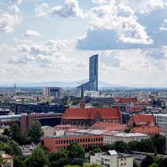 Sky Tower Wrocław – ile pięter?