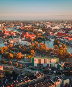 Artykuł o HP Park Plaza w magazynie 