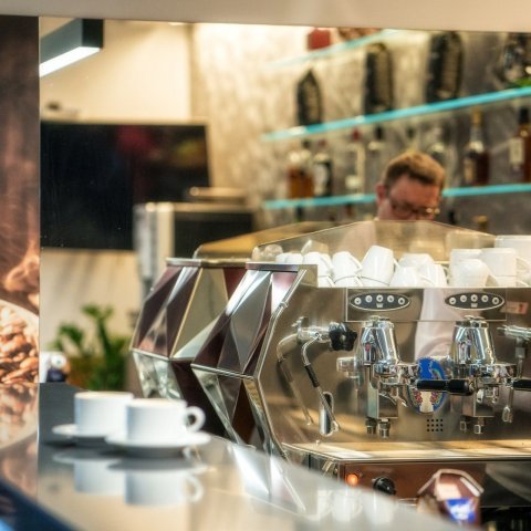 Drinks, tasty snacks and delicious desserts