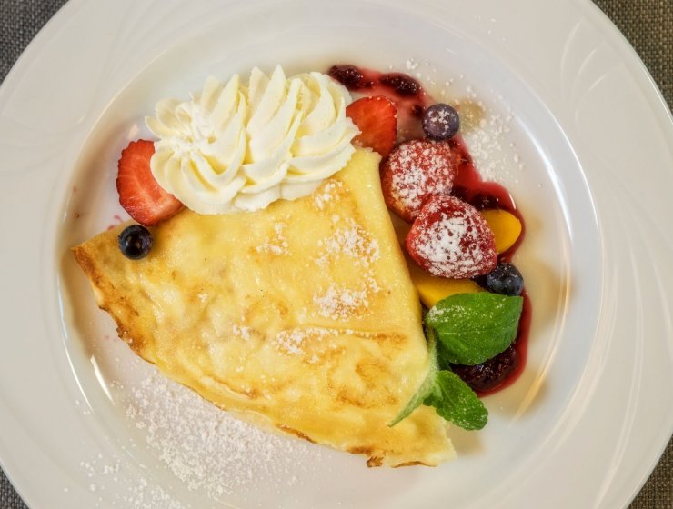 Nutritious and healthy breakfast