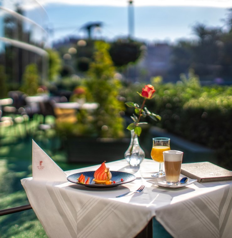 Summer terrace by the Oder River
