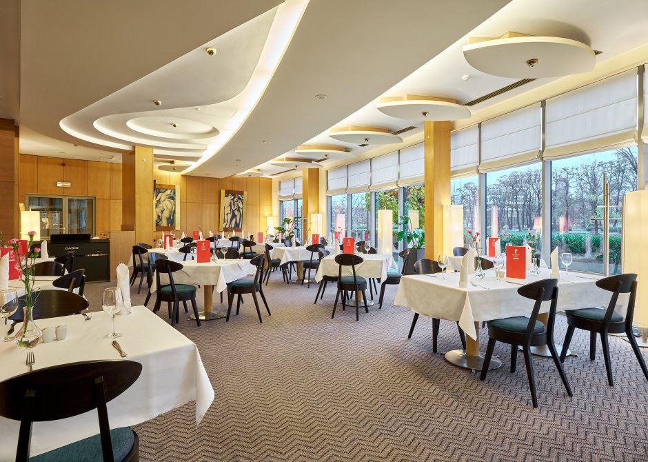 Ein Restaurant mit Blick auf die Oder