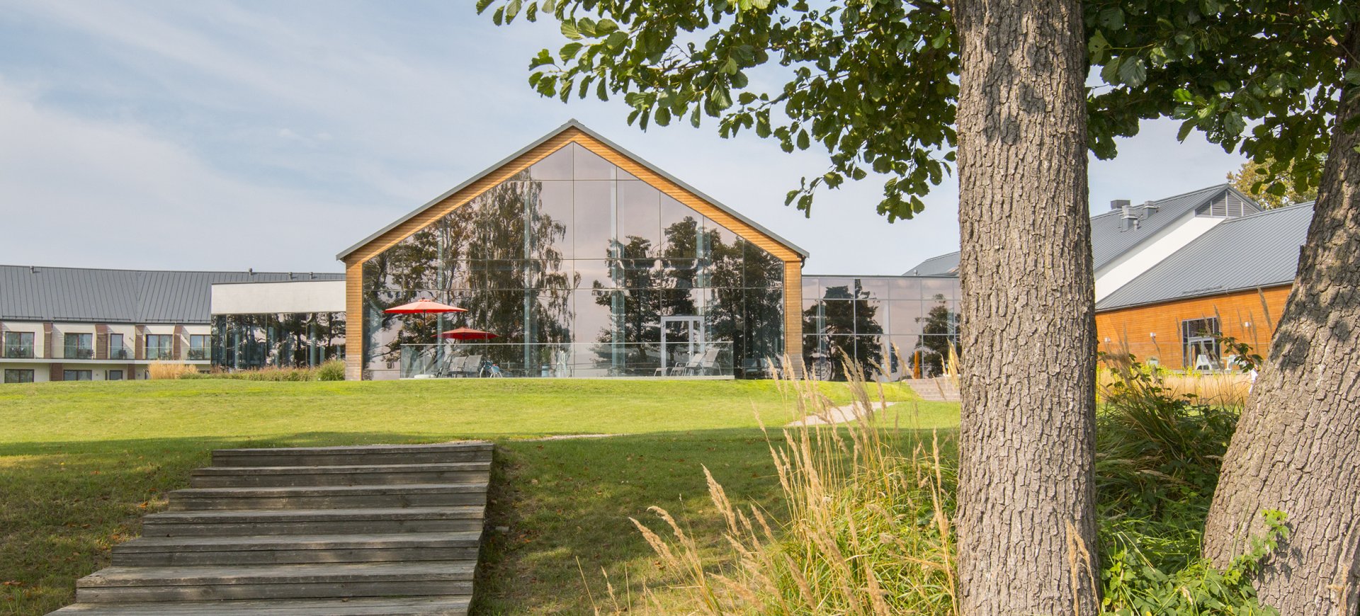 Co sprawia, że pobyt w hotelu pięciogwiazdkowym jest wyjątkowy?