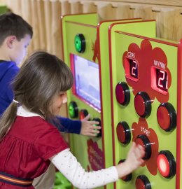 Интерактивный уголок