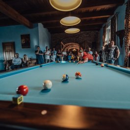 SALA PLAYROOM - BILARD 