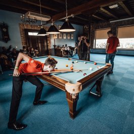 SALA PLAYROOM - BILARD 