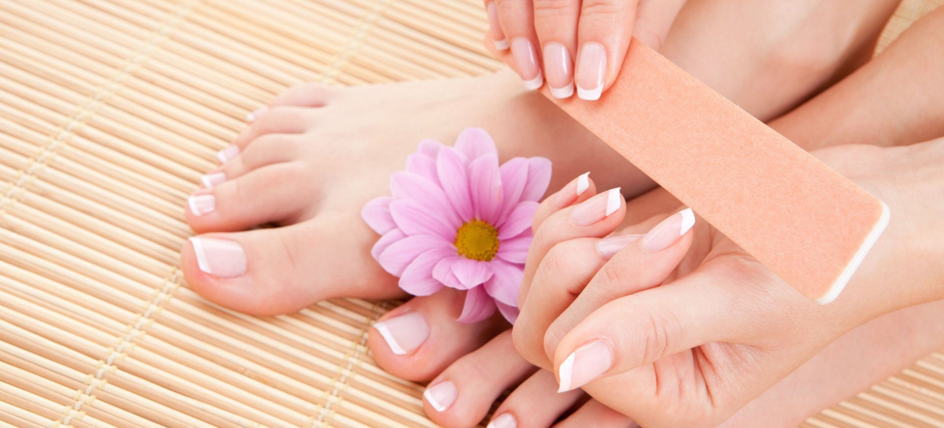 Pedicure Manicure Zimnik Hotel