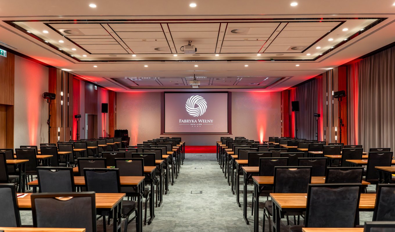 Jeszcze więcej przestrzeni konferencyjnej