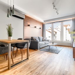 APARTMENT - ŚRODOWA STREET 6