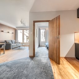 APARTMENT - ŚRODOWA STREET 6