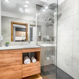 APARTMENT - ŚRODOWA STREET 6