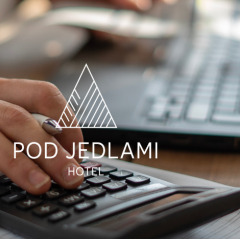 Kiedy rezerwować, żeby zapłacić nawet 40% mniej?