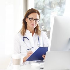 Program diagnostyki i rehabilitacji choroby Raynauda - innowacyjny program współfinansowany przez Unię Europejską.