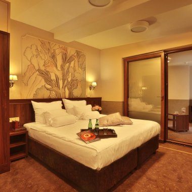 Hotel Amber Design****