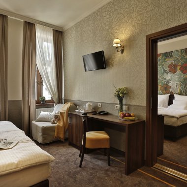 Hotel Amber Design****