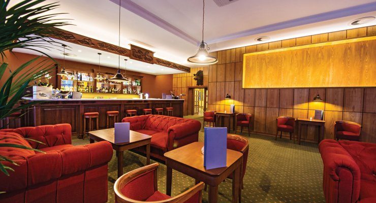 Історична аура