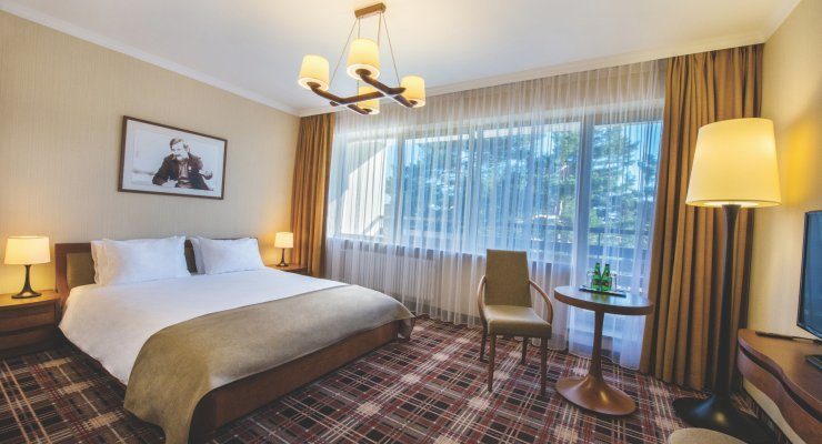 Історична аура