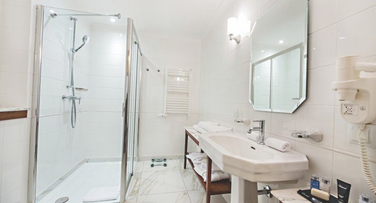 Історична аура