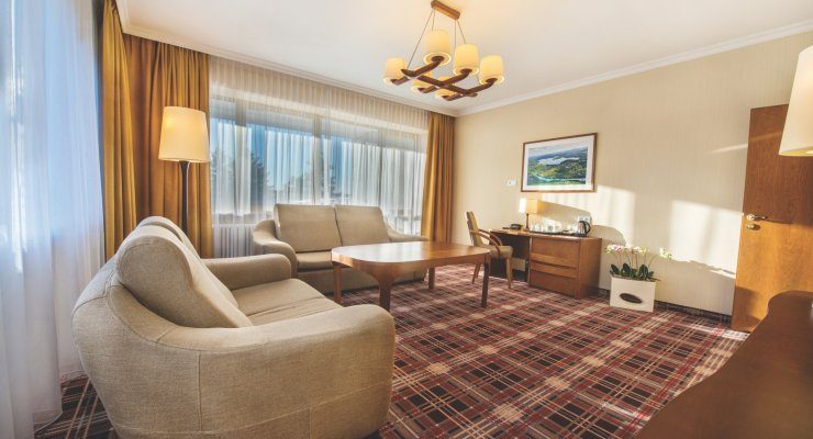 Історична аура