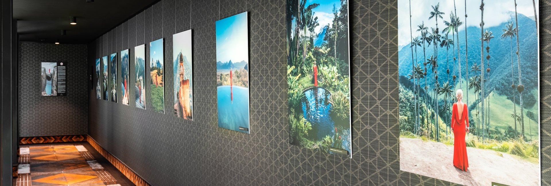 Wystawa BB Lady in Red