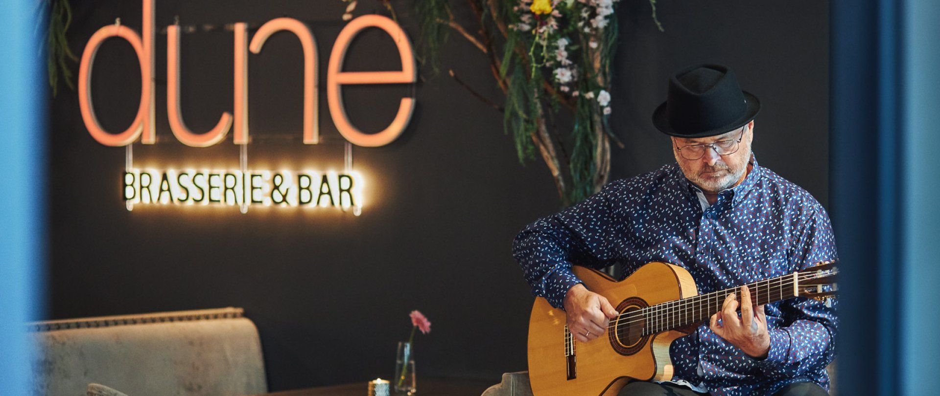 LIVE MUSIC on Fridays and Saturdays