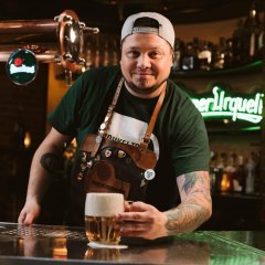 OKTOBERFEST Veranstaltung mit einem SONDERGAST ein (12.10)