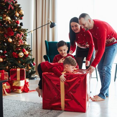 Long weekends and holidays