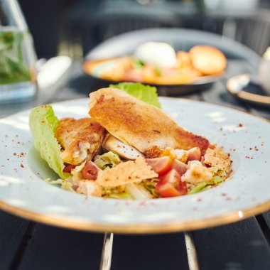 Dune Brasserie & Bar