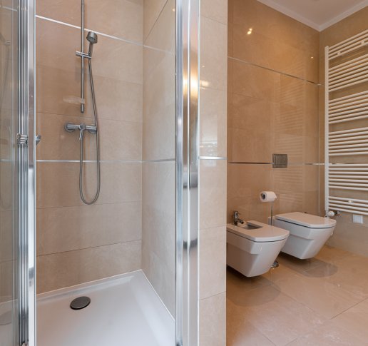 APARTMENT WITH A SOUTH-FACING TERRACE