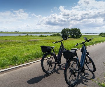 Radfahren und Kanufahren – Insel Sobieszewo aktiv