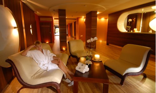 A seaside hotel <br><span>you will fall in love with</span>