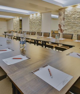 Bogate zaplecze konferencyjne