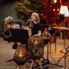 Muzyczne Piątki - letnie koncerty na tarasie restauracji Pod Kudłatym Baranem 