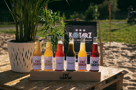 Hawajska impreza na plaży Kotarz